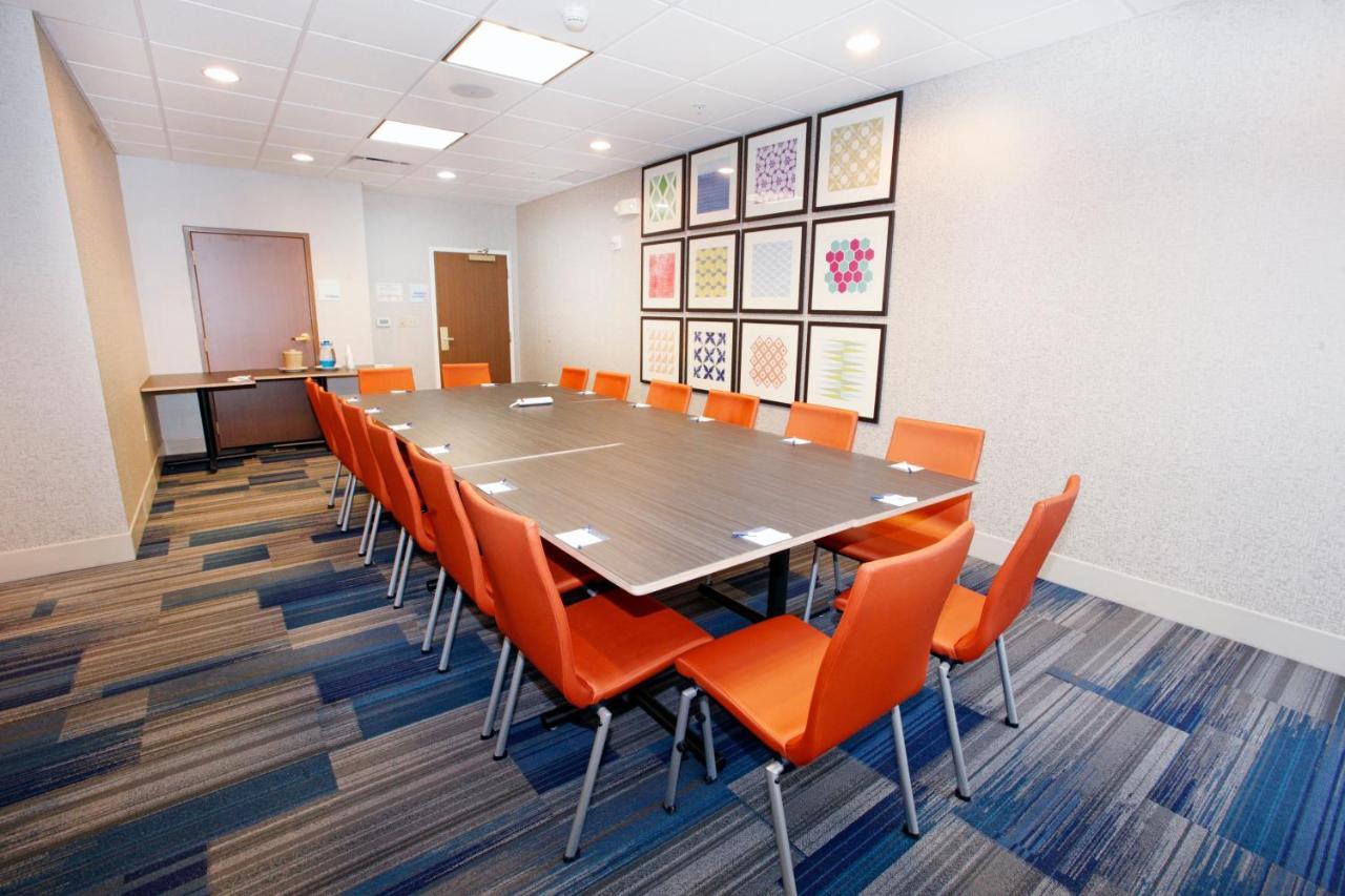Holiday Inn Express Hotel & Suites Bethlehem Airport/Allentown Area By Ihg Екстериор снимка