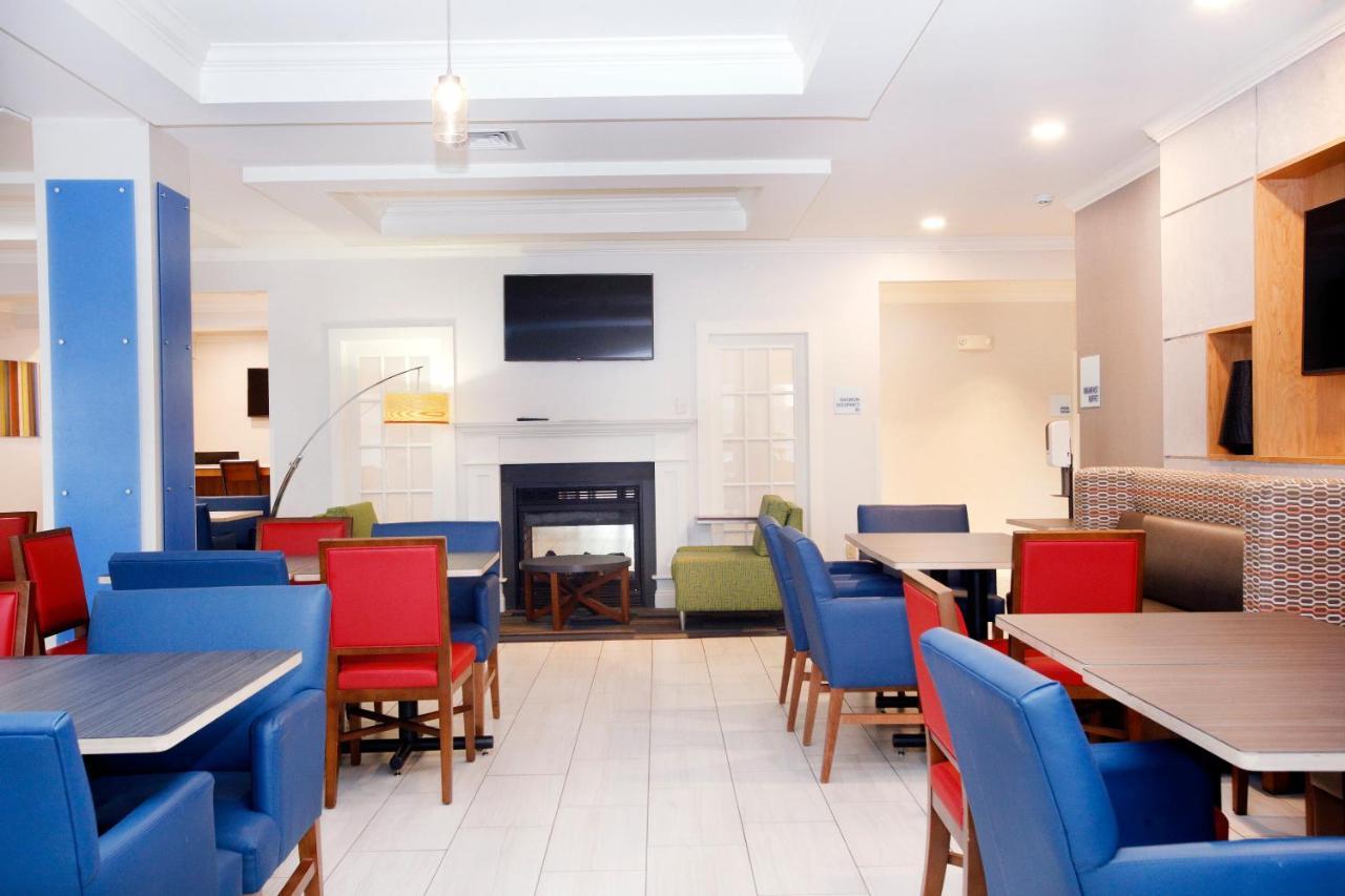Holiday Inn Express Hotel & Suites Bethlehem Airport/Allentown Area By Ihg Екстериор снимка
