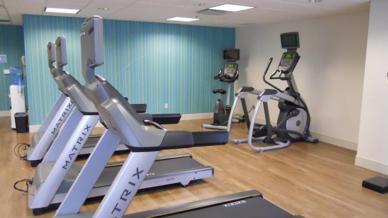 Holiday Inn Express Hotel & Suites Bethlehem Airport/Allentown Area By Ihg Екстериор снимка